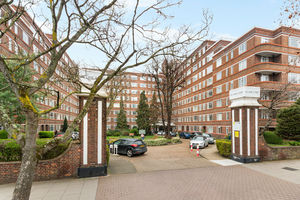 Photo 1- click for photo gallery